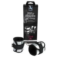 Fifty Shades of Grey - roku dzelzs pāris pelēkas