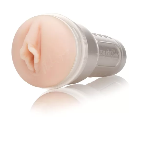 Fleshlight masturbators Madison Ivy Beyond vagina realistiska
