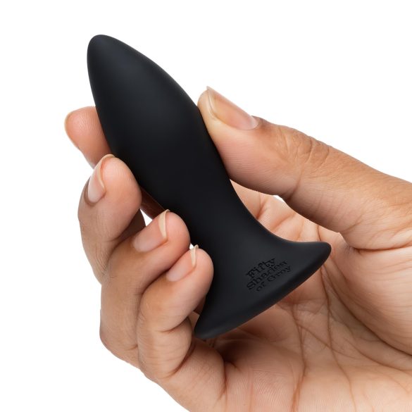 Fifty Shades of Grey anālais vibrators ar vibrāciju melns