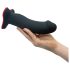 Fun Factory The Boss Stub – ar piesūcekni, melns dildo