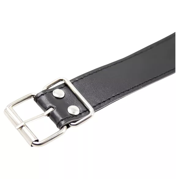 Latetobed - atvērts mutes vaļa melns